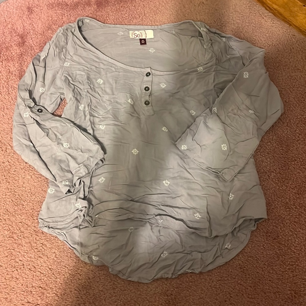 Grey Three Quarter Sleeve Shirt